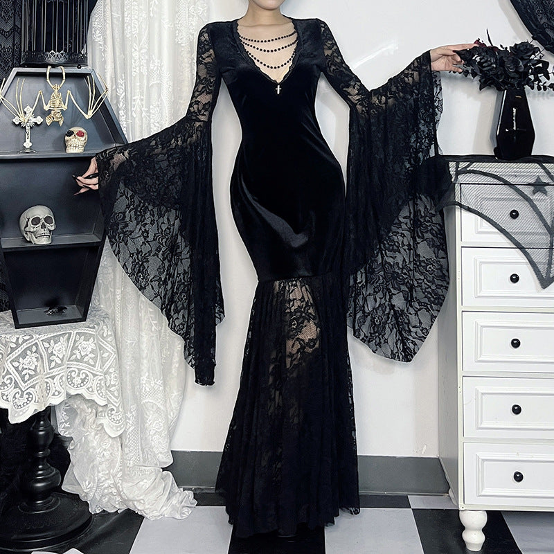 Gothic Samtkleid mit Spitze und Fledermausärmeln