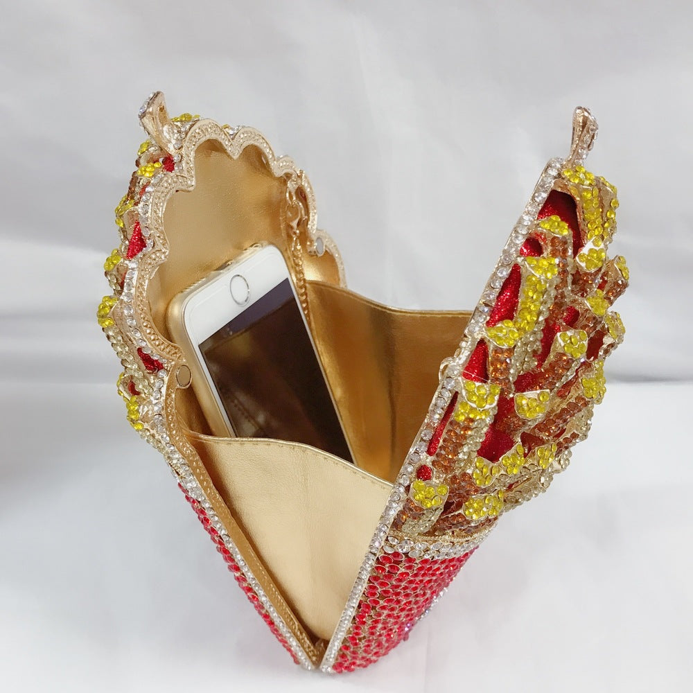 Pommes Clutch mit Strassbesatz