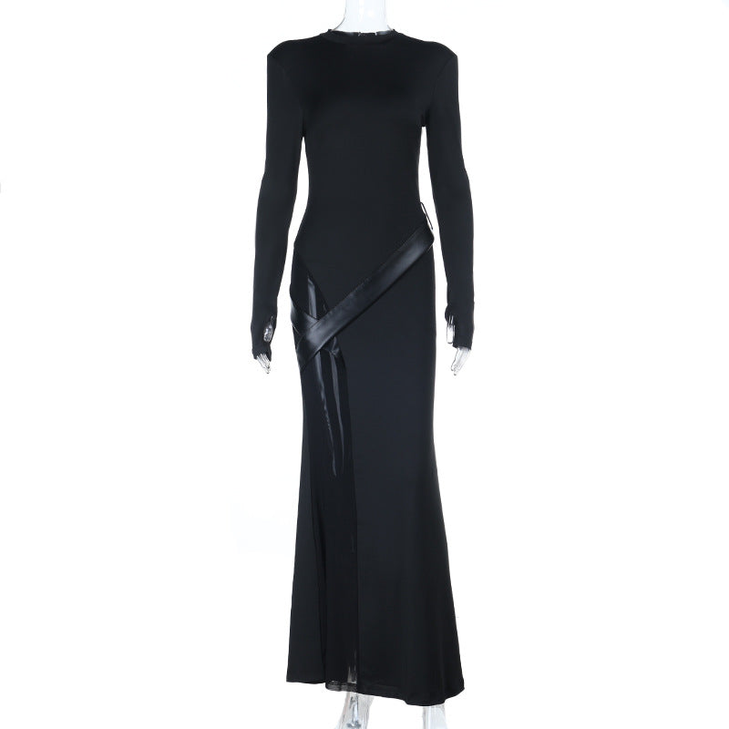 Gothic Maxikleid mit Stehkragen und Schulterpolstern